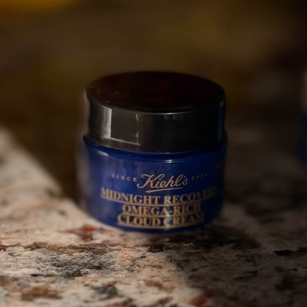Kiehl’s Midnight Recovery Omega-Rich Cloud Cream